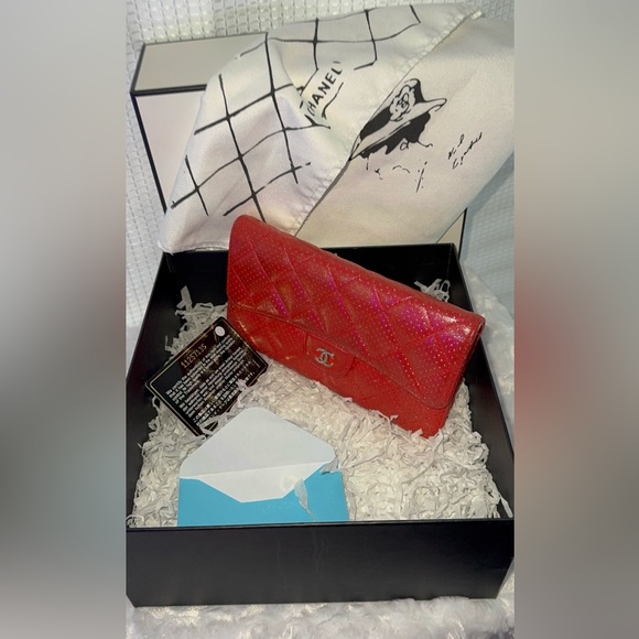 EUC Chanel Red Perforated Leather Snap Closure Trifold Wallet Custom Shimmer - Picture 11 of 16